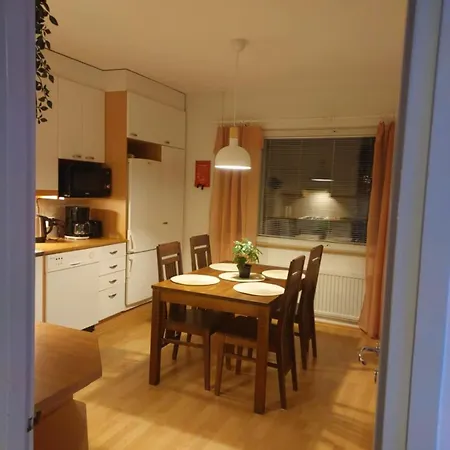 Spacious And Cozy With Large Balcony & Free Parking * Rovaniemi